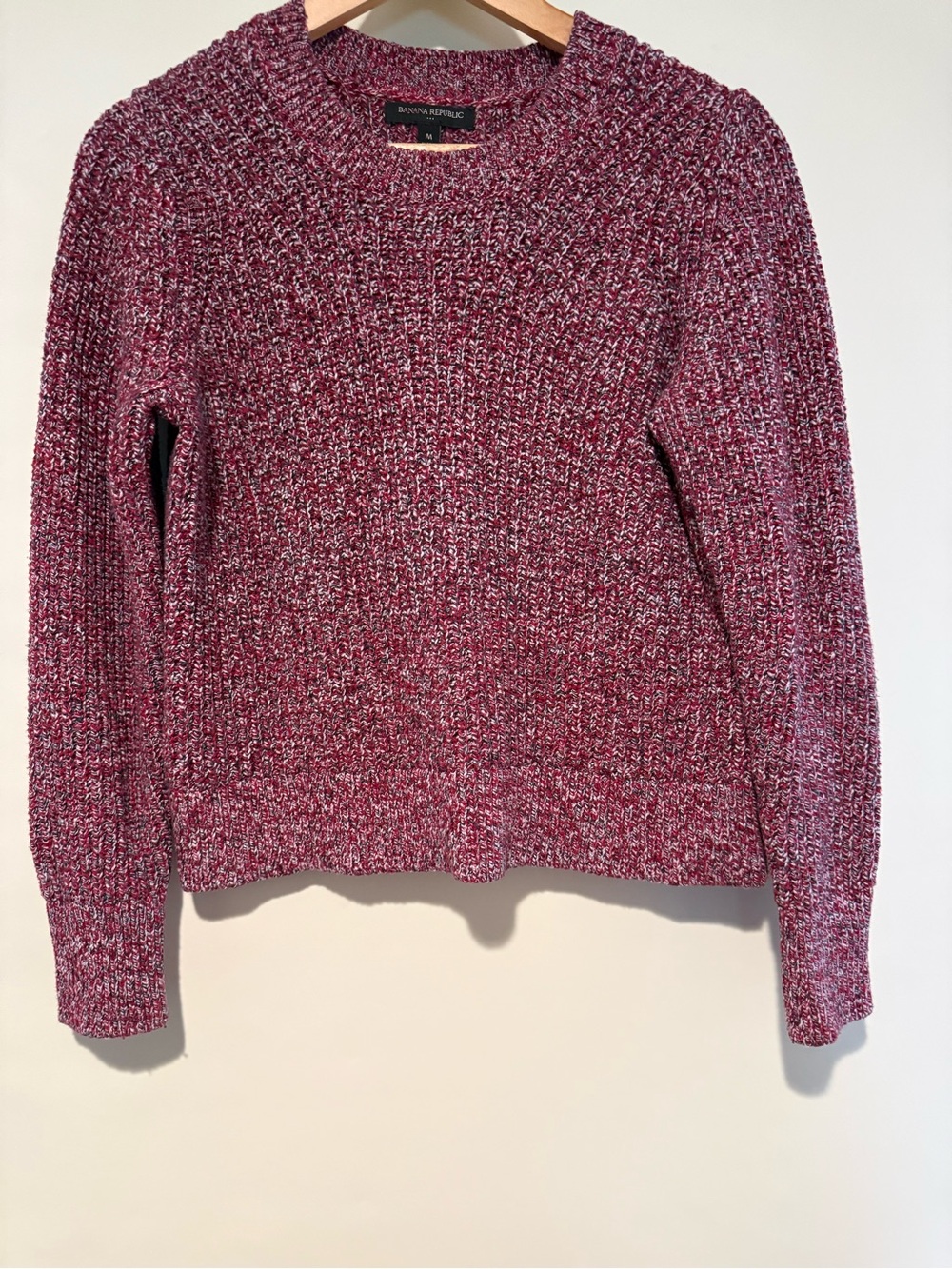 Banana Republic Wool and Cotton Blend Red Long Sleeve Crew Neck Sweater, M